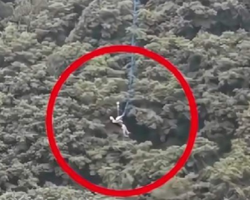本溪大峡谷景区停电 一游客168m蹦极被倒挂半小时