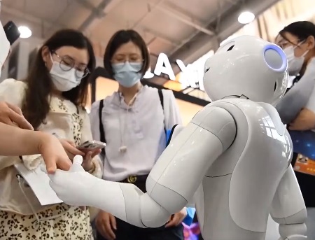2022中国国际服务贸易交易会黑科技众多 含智能机器人等