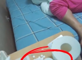 父母都是博士 女儿学业压力大吃药轻生