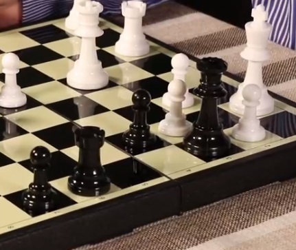 美国举办国际象棋比赛 汉斯·尼曼疑用智能肛珠作弊