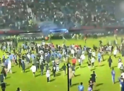 印尼球迷冲突事件致174人死亡 印尼总统发声：彻查