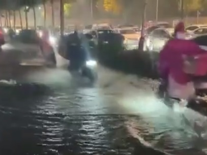 山东11市出现大暴雨 4日前后降温明显注意加衣