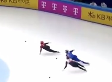 2023年短道速滑世锦赛 中国队男子5000米接力摘金
